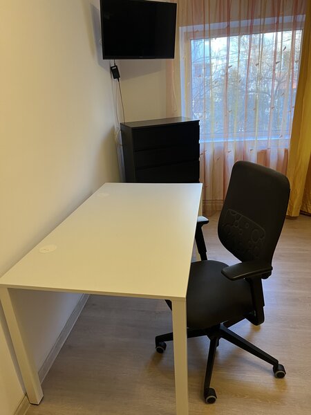 Aviatiei, Capalna, Promenada mall